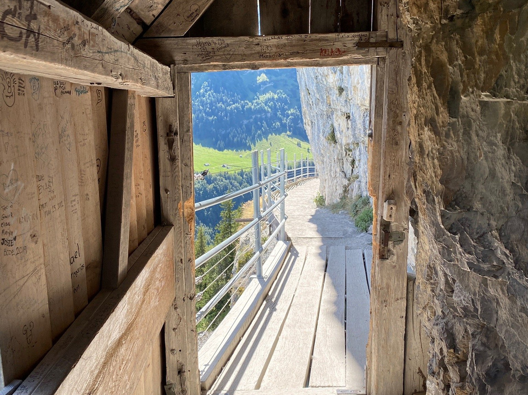 Wildkirchlihöhle-Wasserauen必去景点
