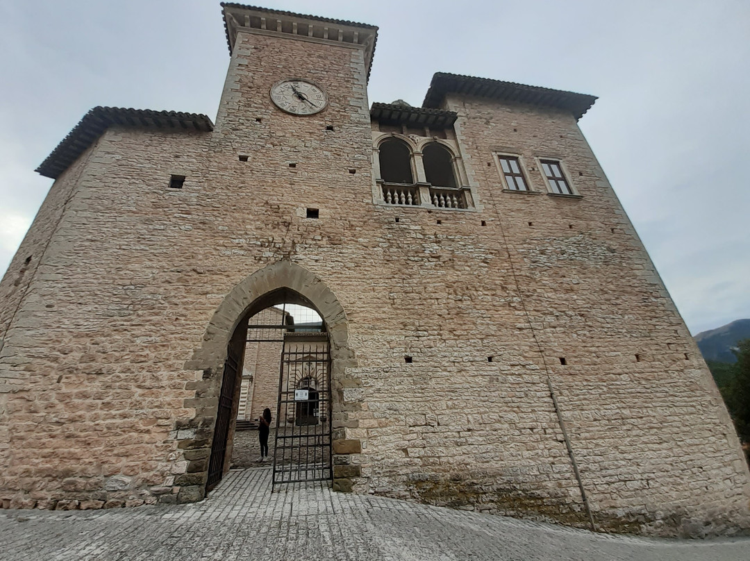 Castello Brancaleoni景点图片