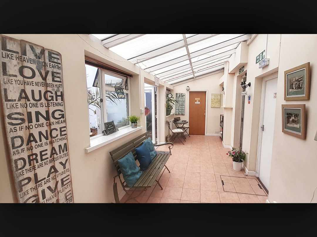 Admiral Blake Guest House主图