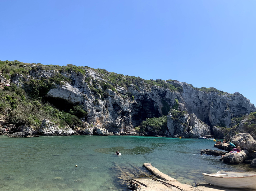 Cales Coves-阿拉约尔必去景点