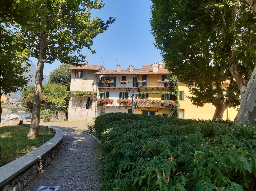 Piazza Era-莱科必去景点