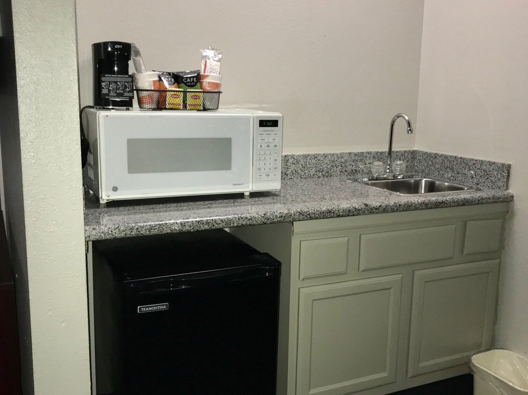 Quality Suites Kansas City International Airport主图