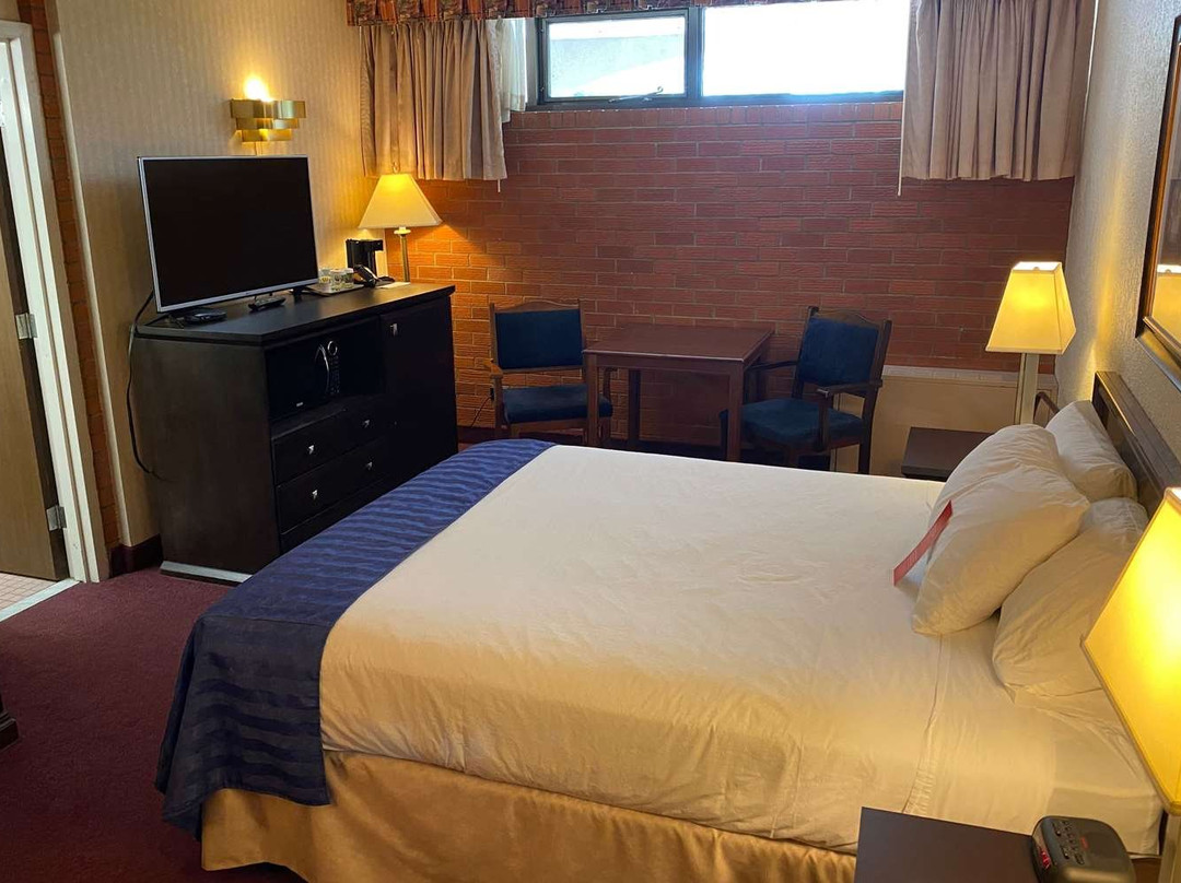 Ramada by Wyndham Lethbridge主图