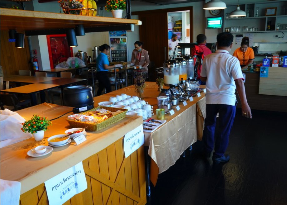 S.22 Hotel Suratthani-餐饮
