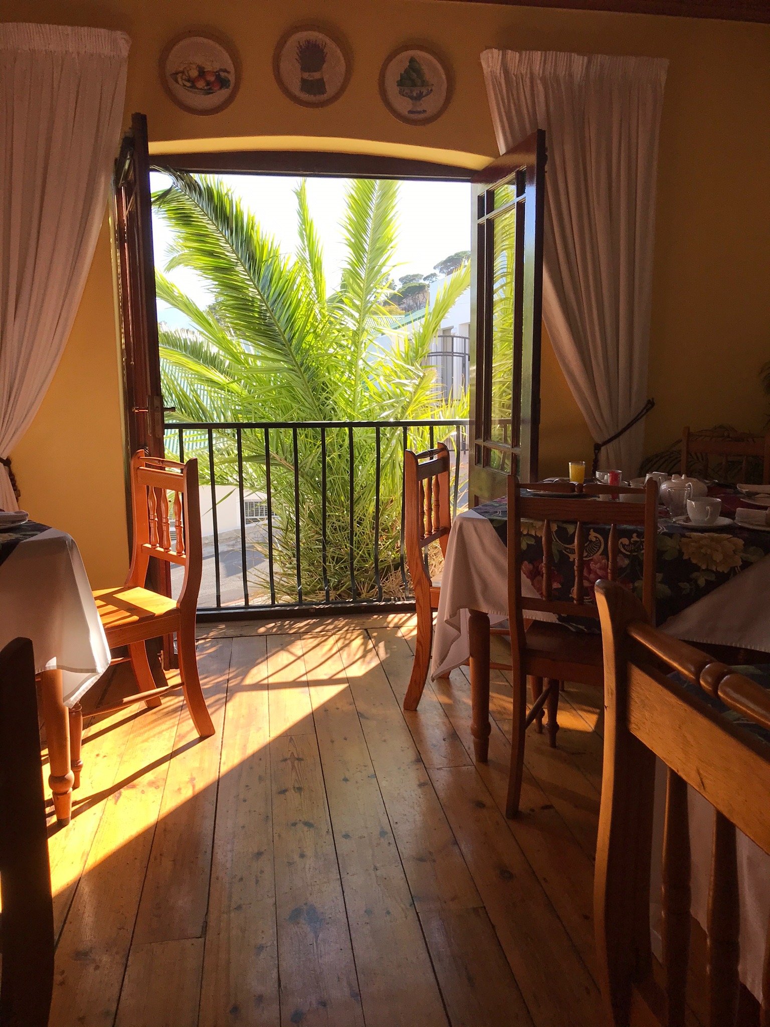 Berg en Zee Guest House-官方