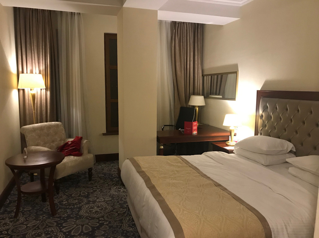 Ramada by Wyndham Almaty主图