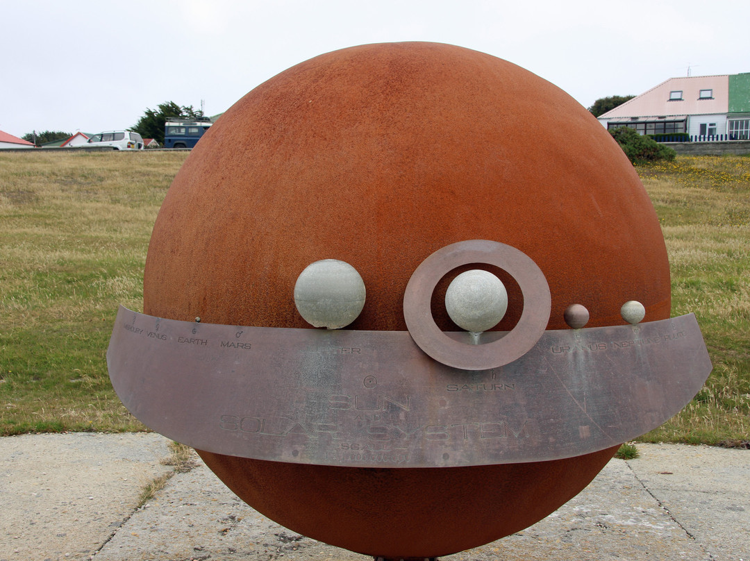 Solar System Sculpture-Stanley必去景点