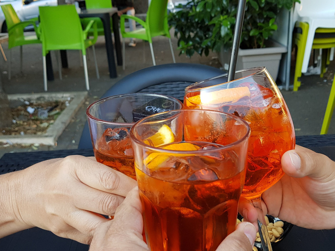 The CUBE Bar-Castellaneta Marina必去景点