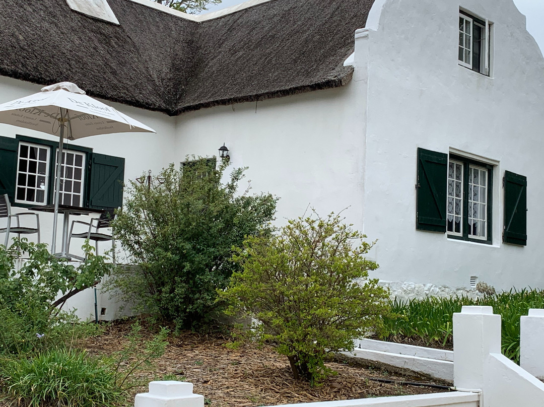 德卢夫豪华庄园酒店主图