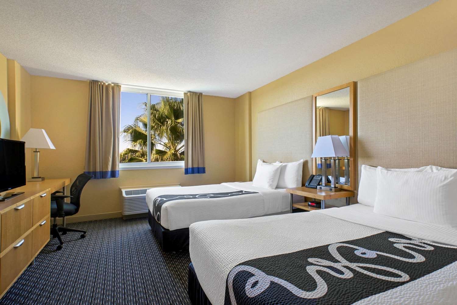 La Quinta Inn & Suites by Wyndham Sunrise-官方