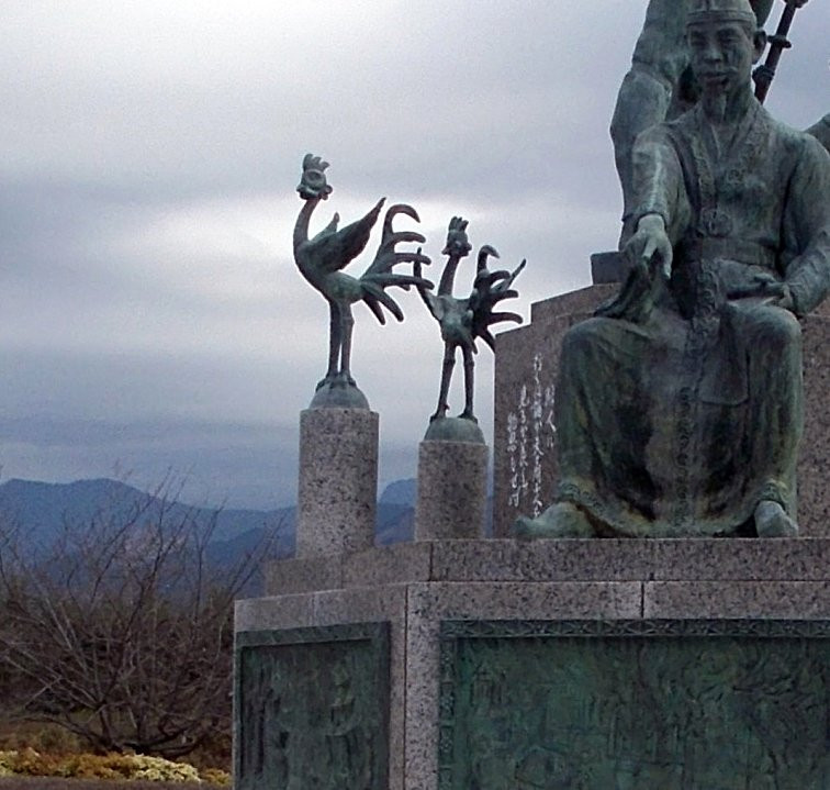 Kikuchi Castle Onkososei Monument景点图片