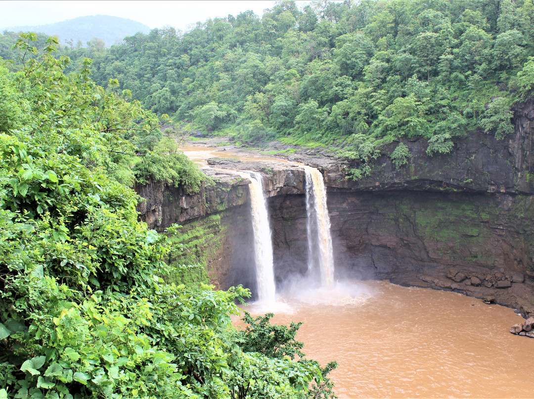 Girmal Falls景点图片