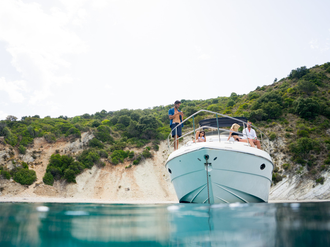 Rio Frio Yacht-Lefkada Town必去景点