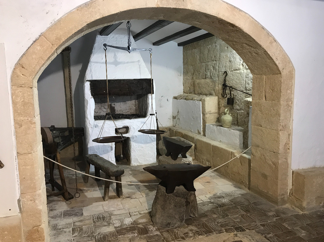 Soler Blasco Archaeological and Ethnographic Museum景点图片