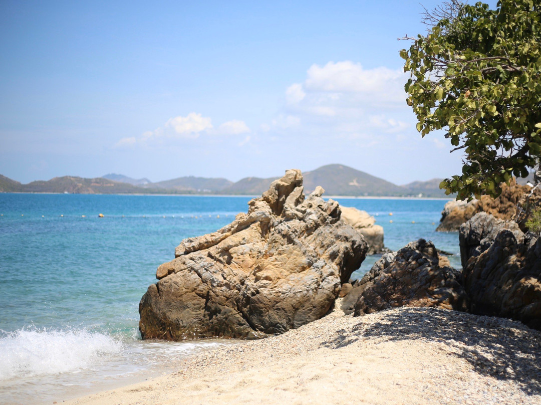 Koh Kham Undersea-色桃邑必去景点