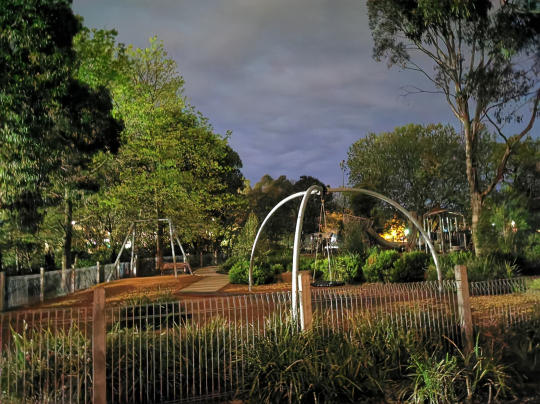 Wally Tew Reserve景点图片