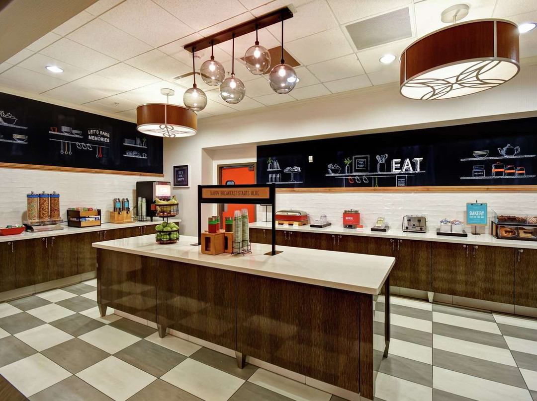 Hampton Inn & Suites Columbus主图
