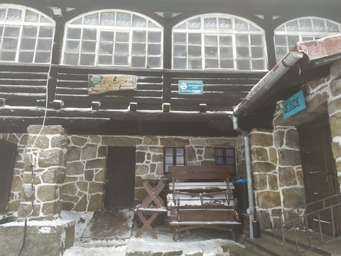 Lazne Libverda酒店住宿-Schronisko na Stogu Izerskim