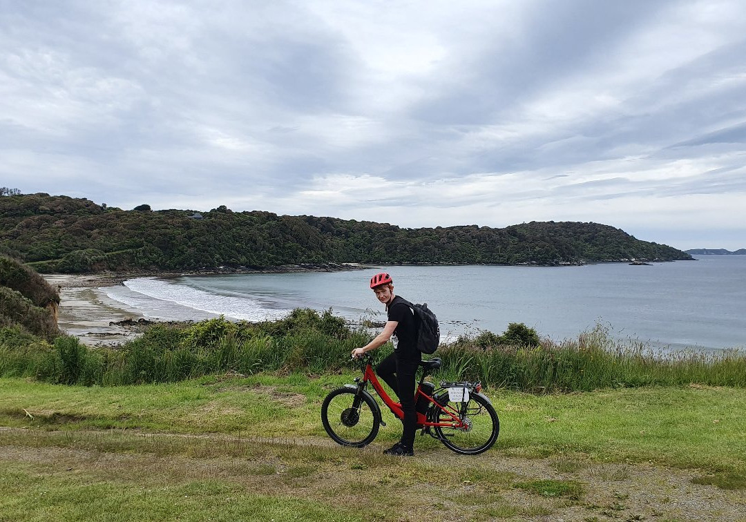 Stewart Island Electric Bikes景点图片