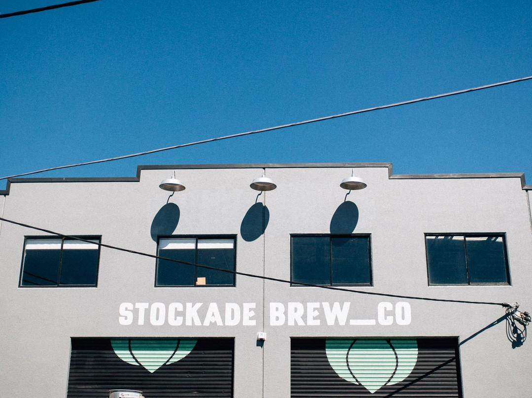 Stockade Brew Co Barrel Room景点图片