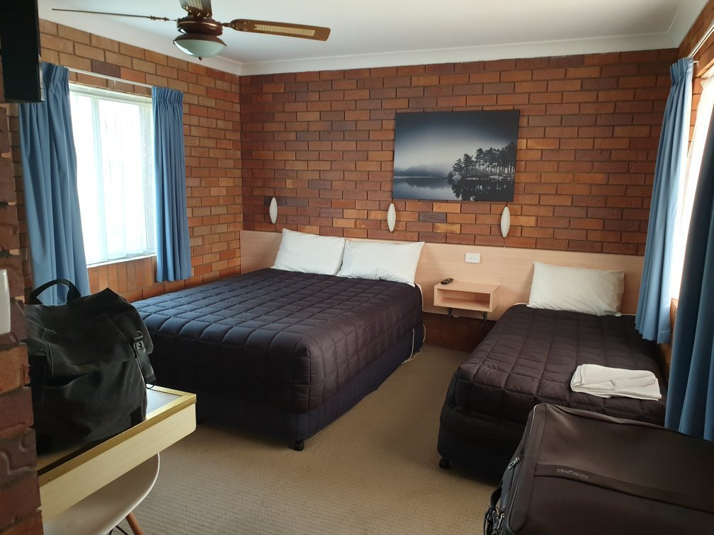 Peter Allen Motor Inn主图