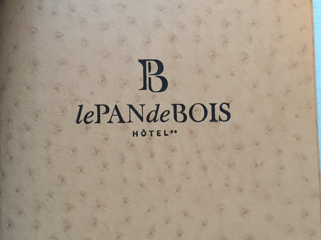 Hotel Restaurant Le Pan De Bois主图