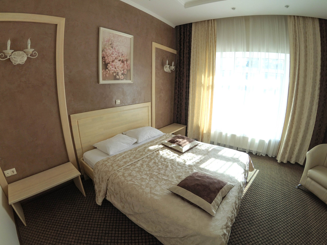 Irbis Hotel主图