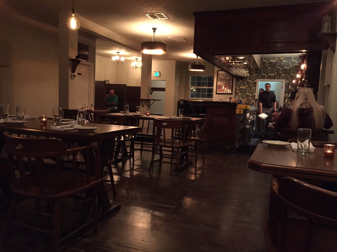 George and Violets Steakhouse