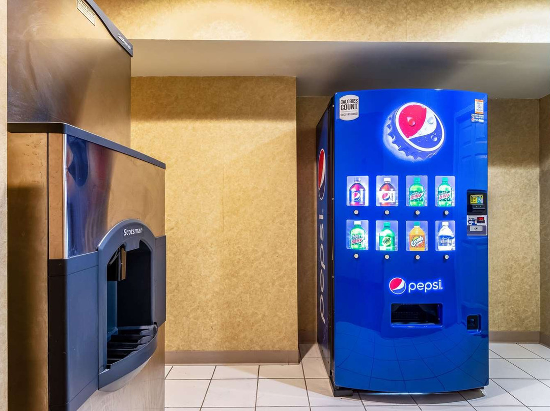 Quality Inn Rome主图