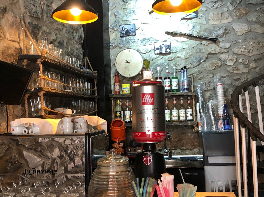 Illy Espresso House