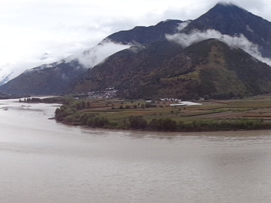 石鼓镇-丽江市必去景点