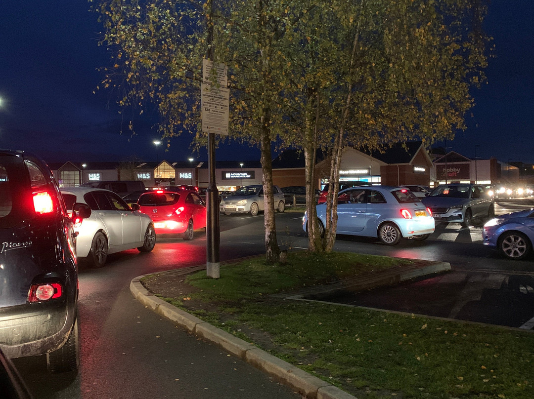 Grand Junction Retail Park-克鲁郡必去景点