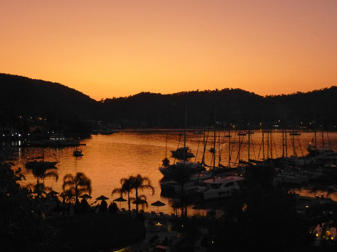 经典游艇酒店主图