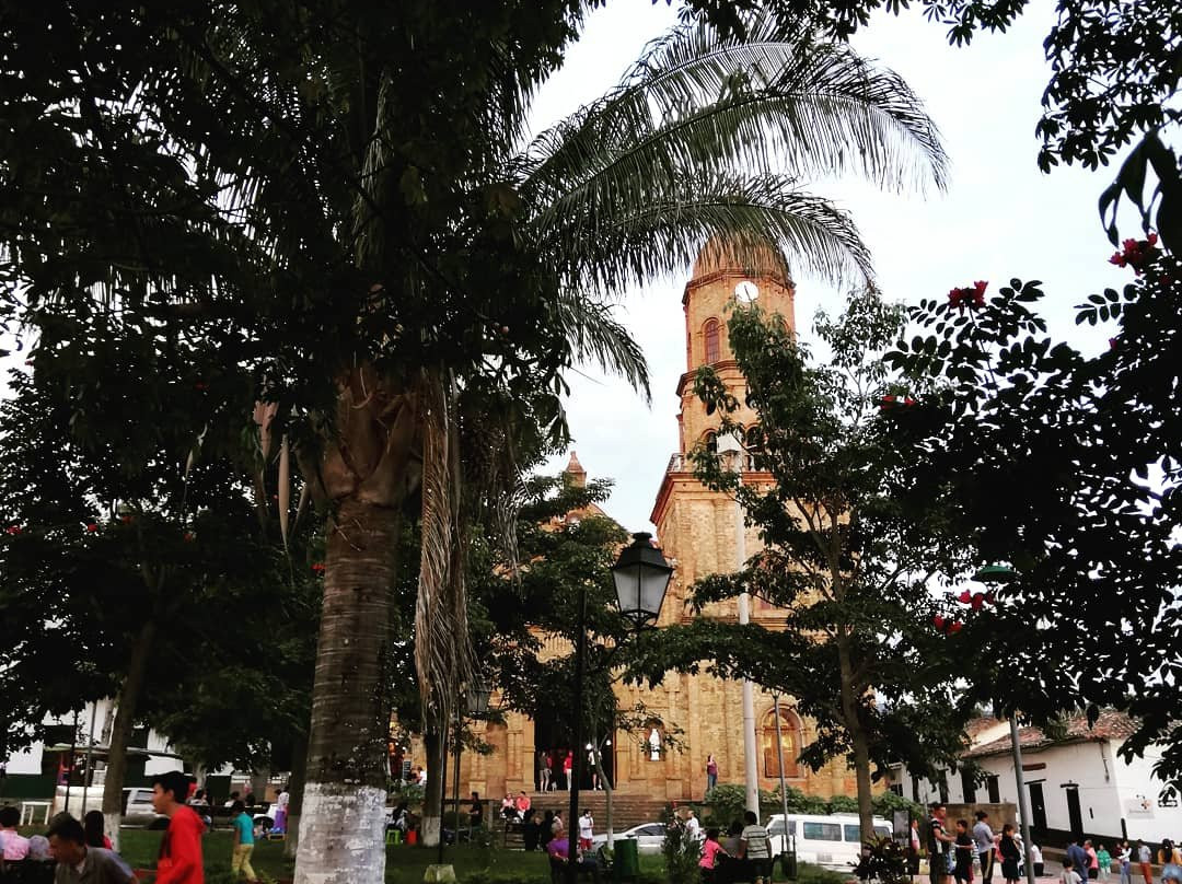 Catedral de Curiti景点图片