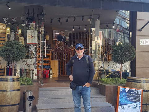 Enoteca Wine & Friends-布尔加斯必去景点