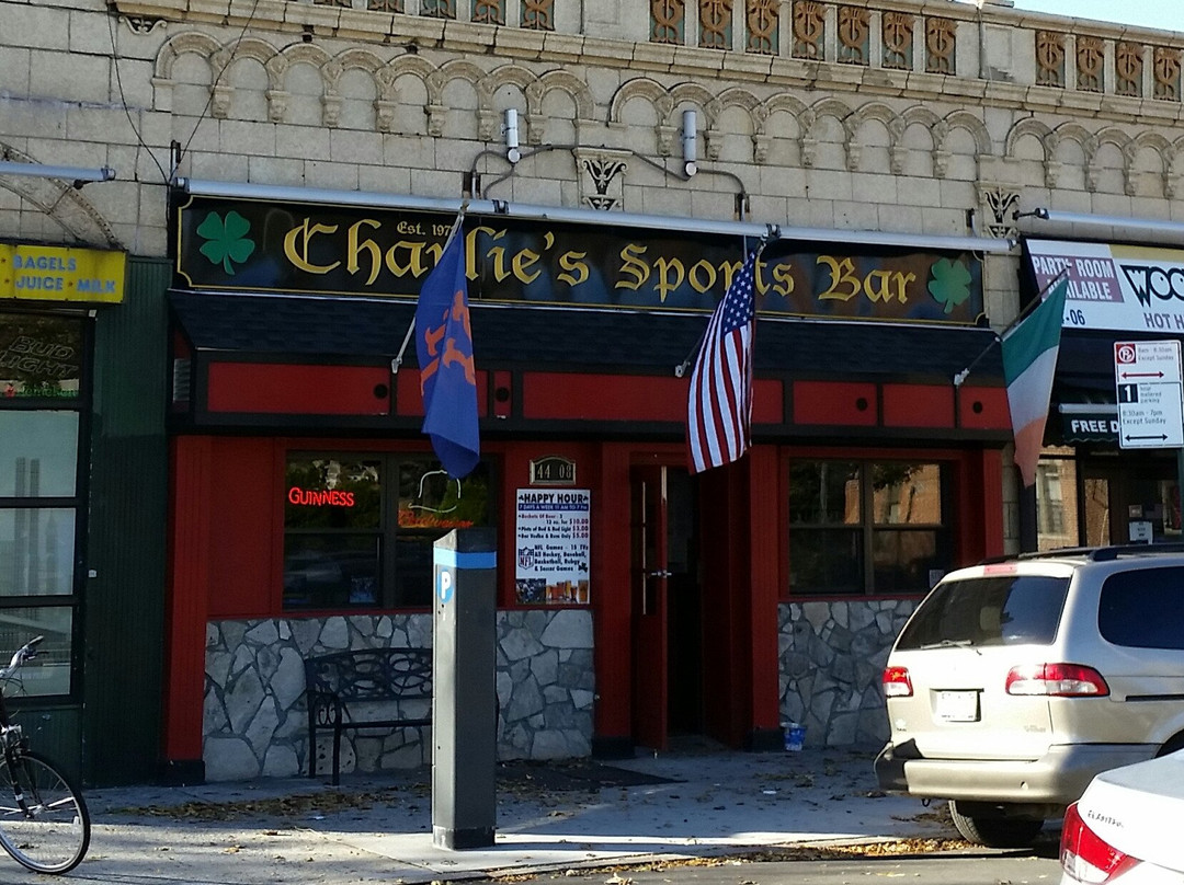 Charlie's Sports Bar
