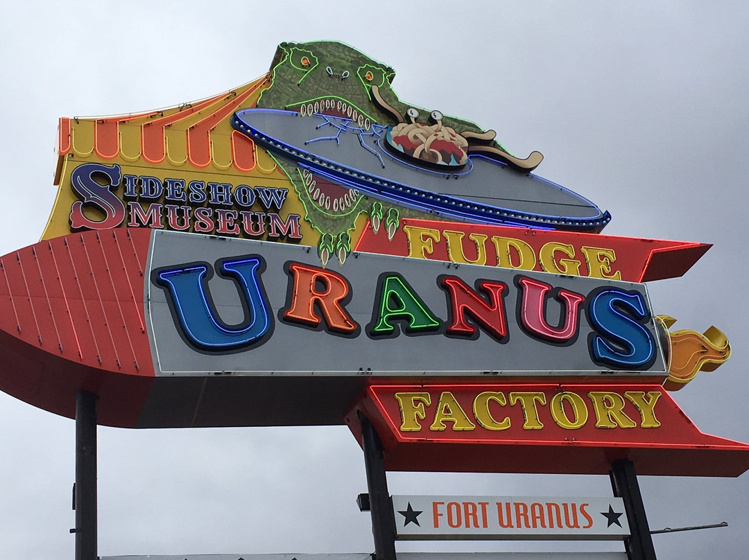 Uranus Fudge Factory景点图片