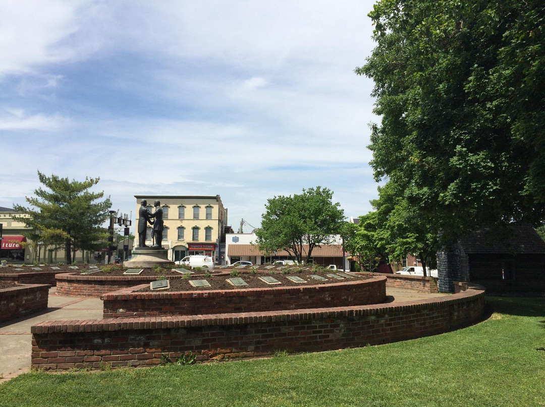 Constitution Square Historic Site景点图片