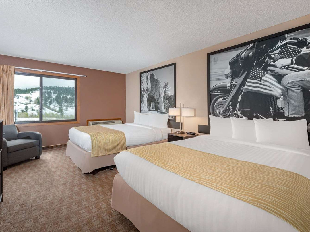 Super 8 by Wyndham Sturgis主图