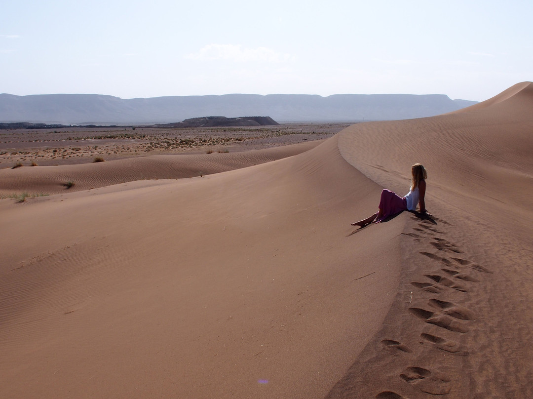 Tinfou Dunes-扎古拉必去景点