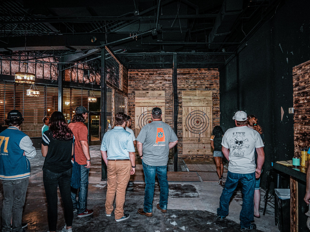 Bad Axe Throwing Spanish Fort