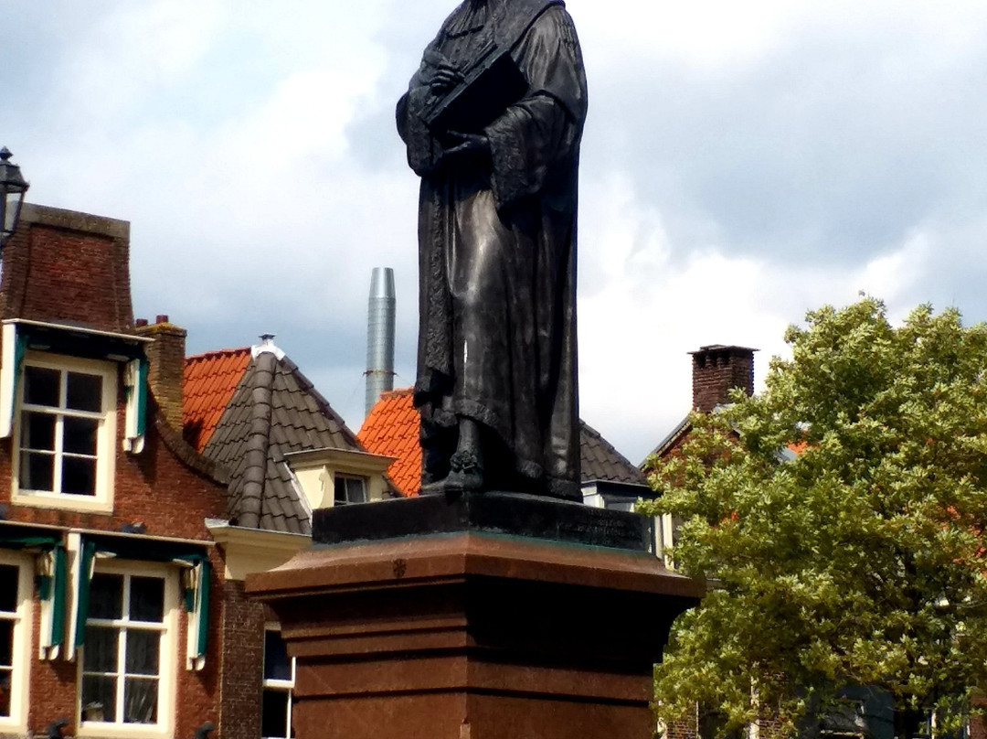 Hugo de Groot Monument-代尔夫特必去景点