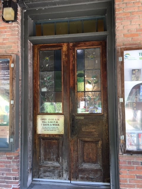 Anything Used and Sparta Country Candles-Sparta必去景点