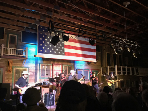 Mount Rushmore Tours-拉皮德城必去景点