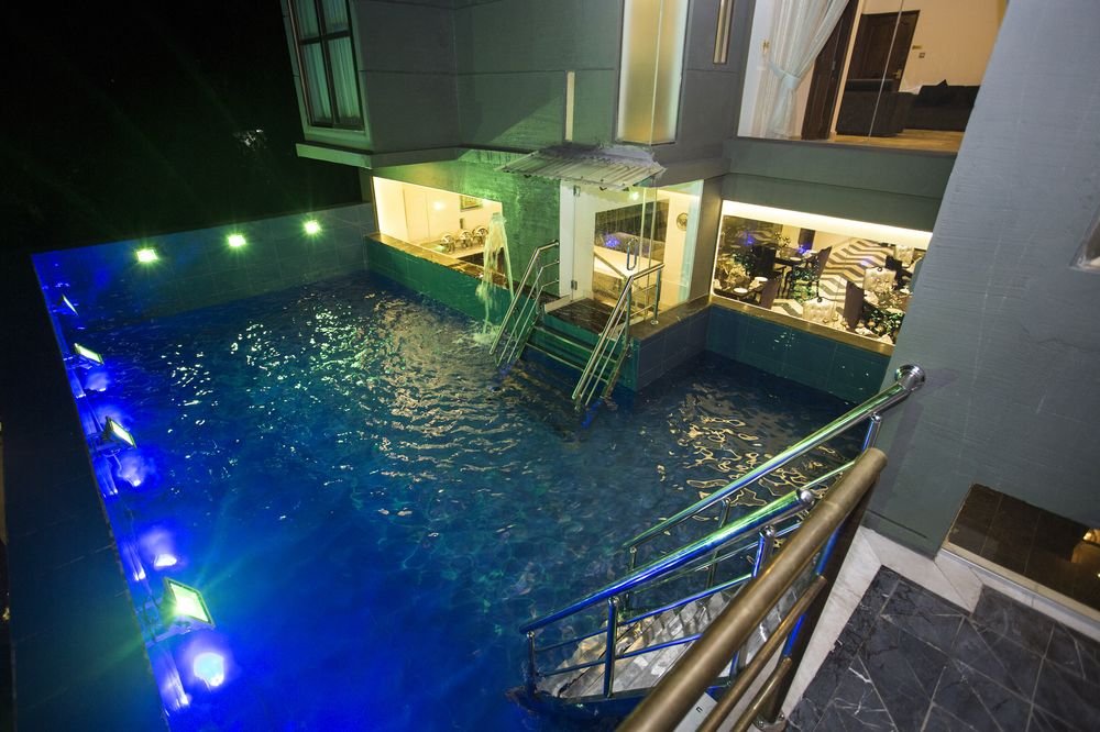 Monsoon Inn-泳池