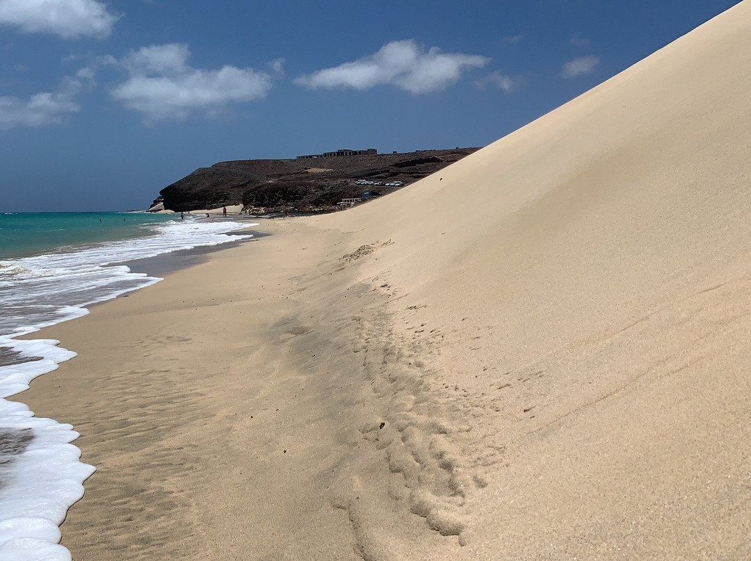 Playa de Mal Nombre景点图片