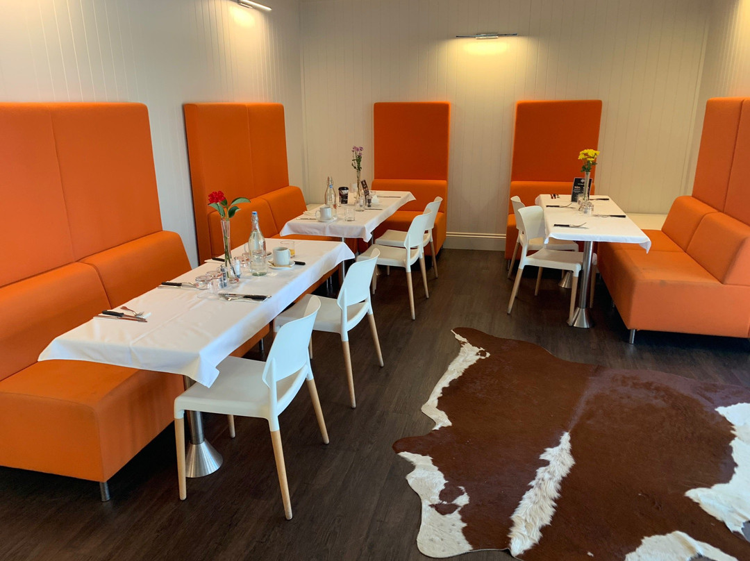 Banana Hotel Motel主图