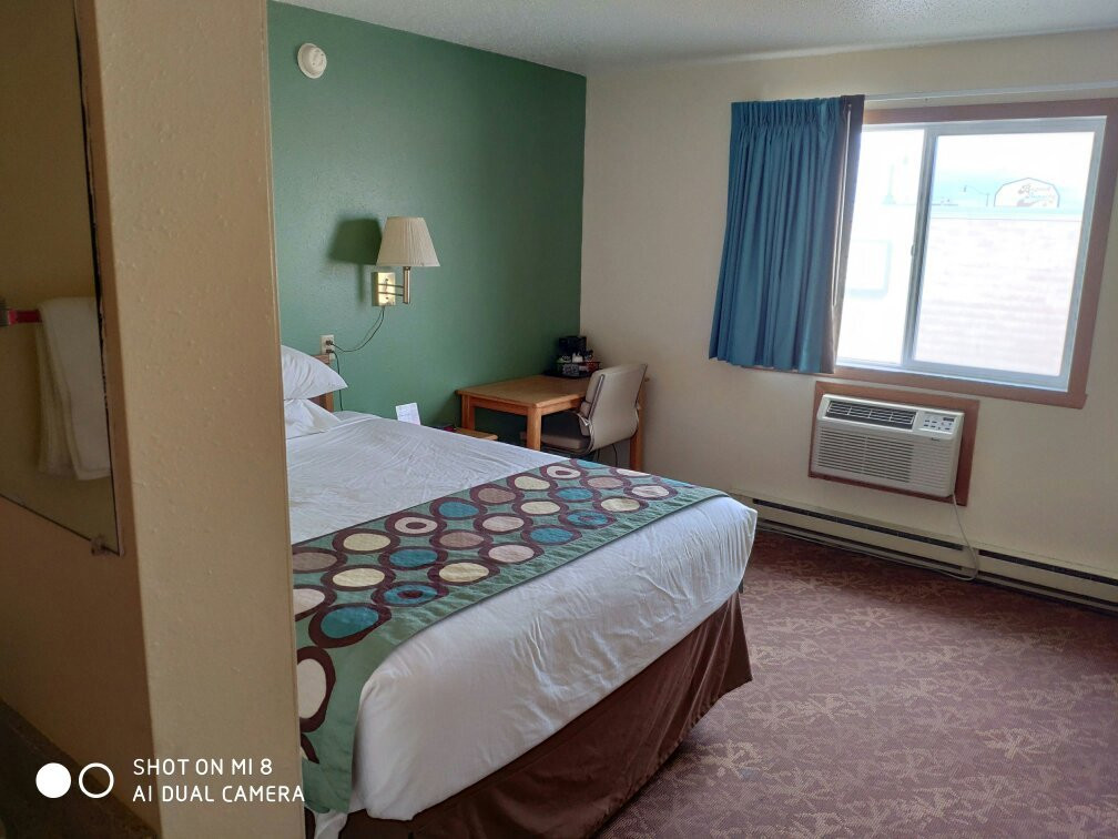 Super 8 by Wyndham West Fargo Main Ave ND主图