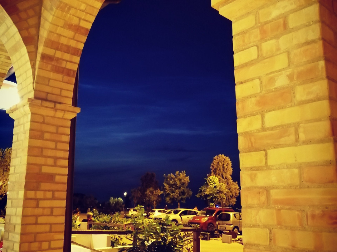 Caffè dello Splendore-朱利亚诺瓦必去景点