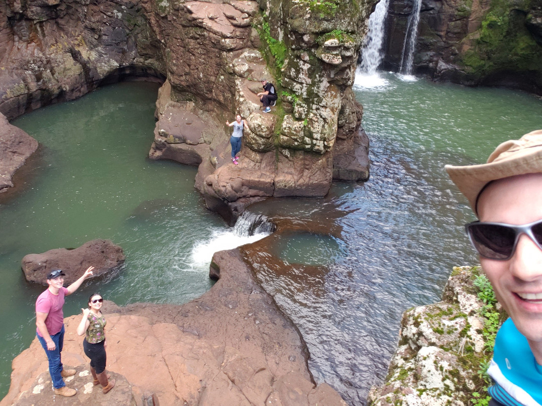 Salto do Rio das Flores景点图片